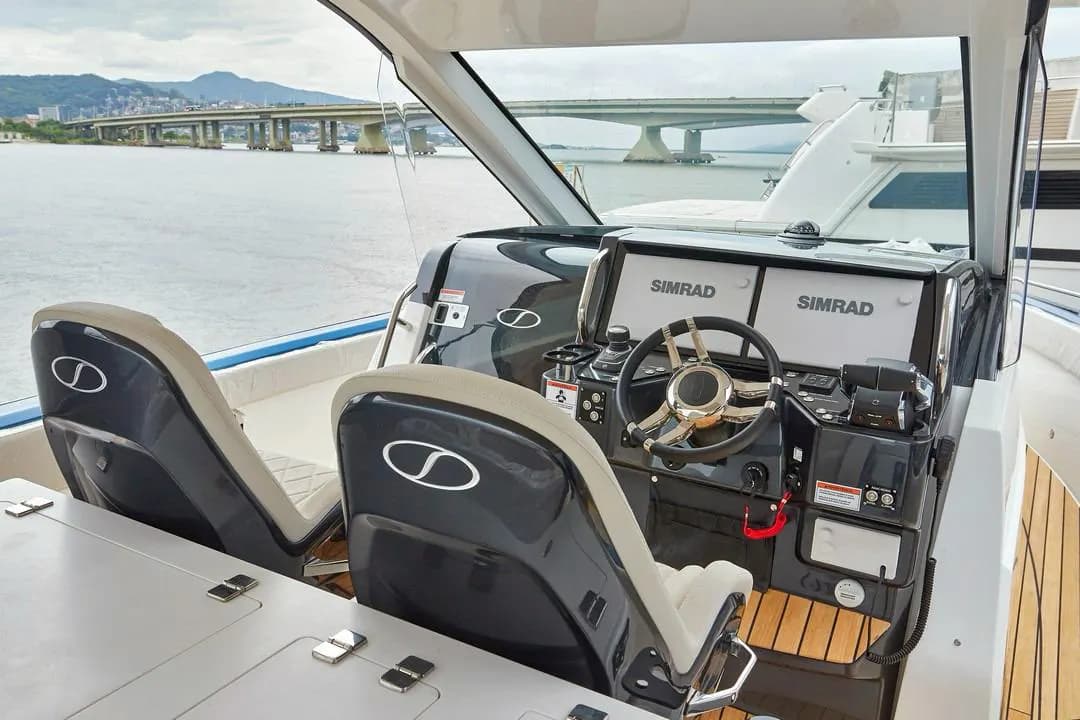 Schaefer V34, view 3