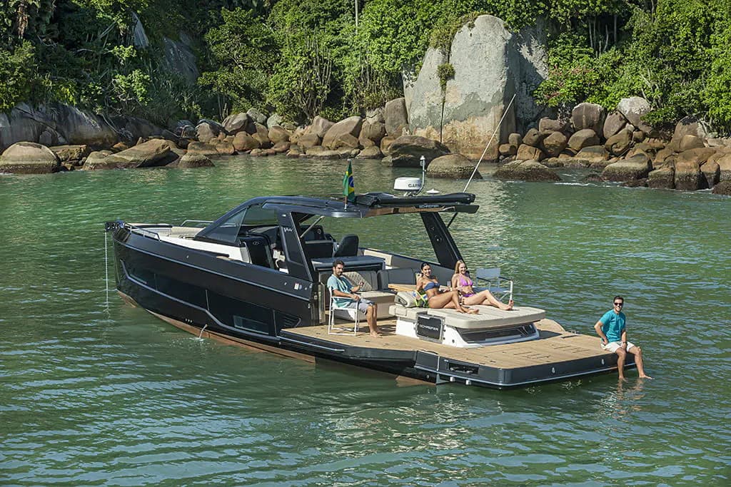 SCHAEFER YACHTS V44 triple outboards, view 3